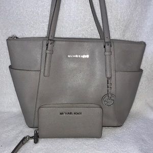 Michael Kors Handbag & Wallet